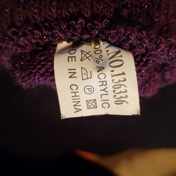 Purple Hat/Glove Bundle - Picture 3 of 12